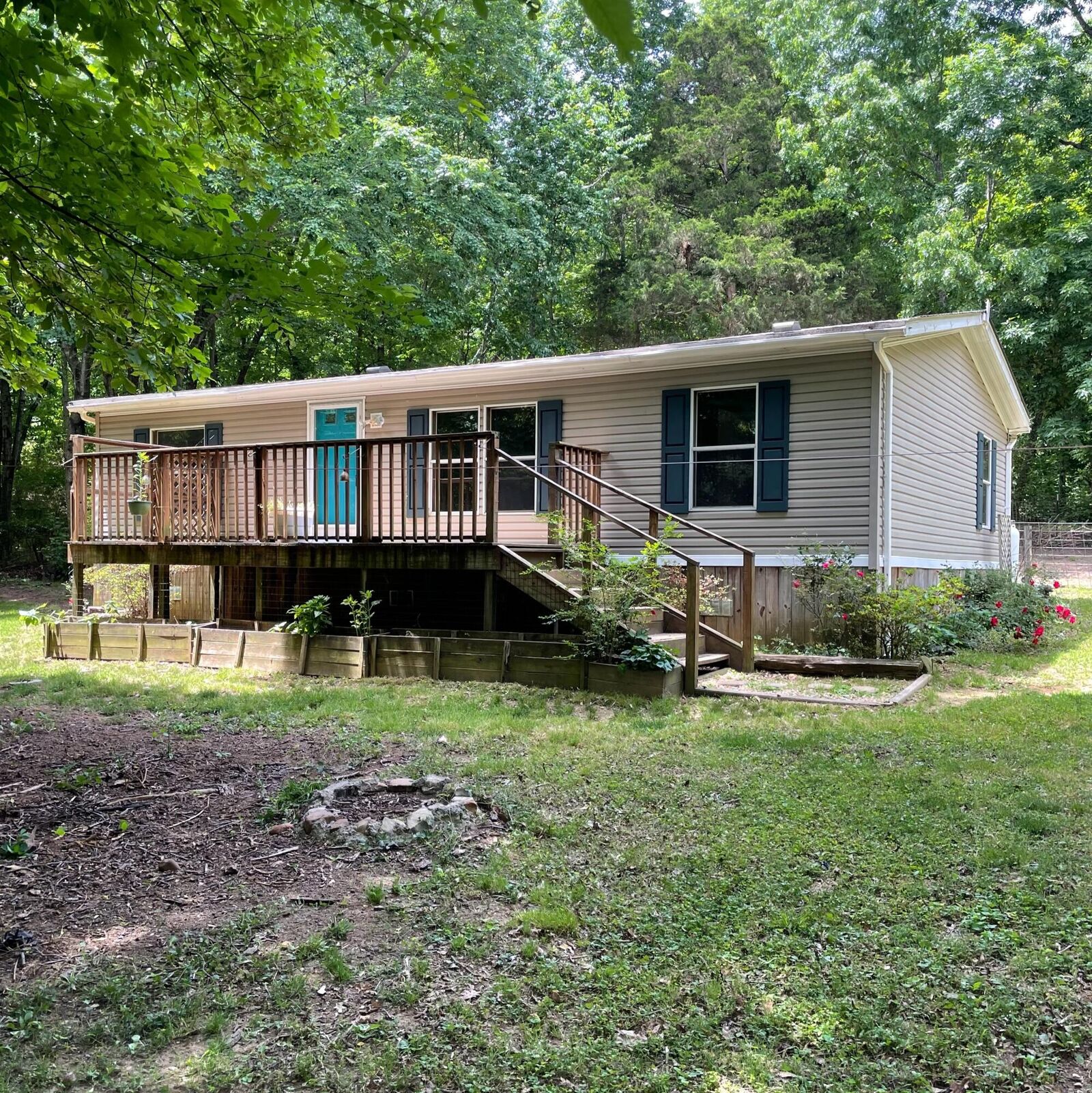 Property Photo: 122 Haddock Lane TN 37307
