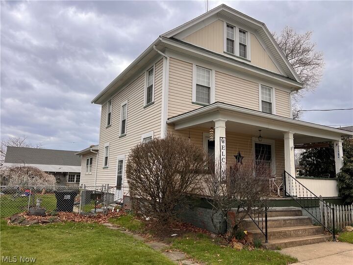 Property Photo:  189 W Martin Street  OH 44413 