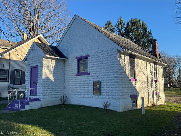 Property Photo:  1145 Stiles  OH 44481 