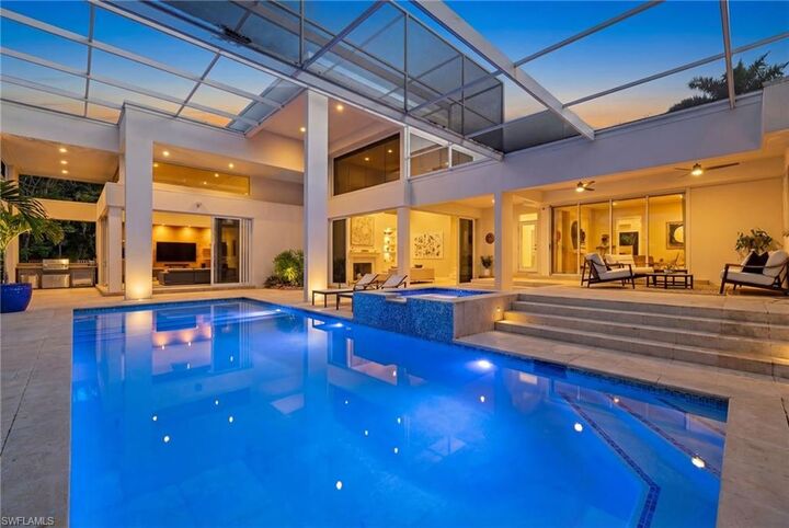 Property Photo:  12933 Coco Plum Ln  FL 34119 