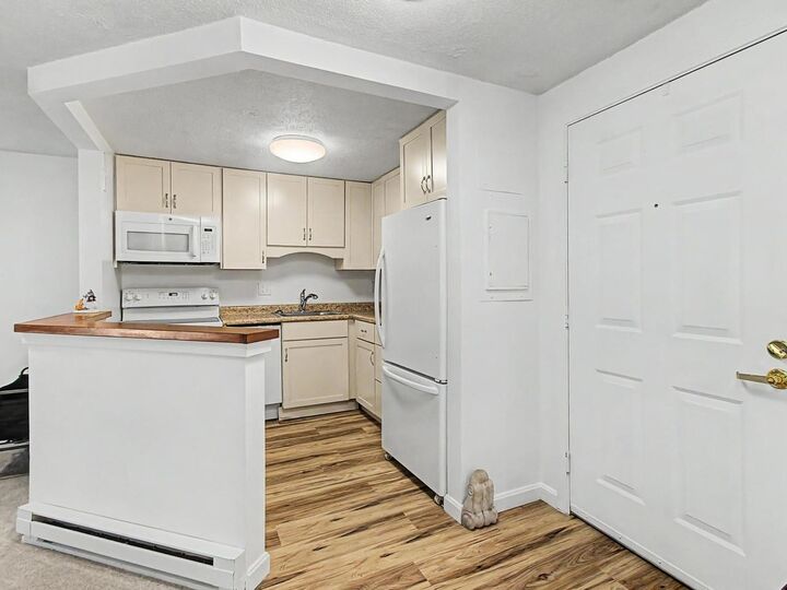 Property Photo:  4127 The Terraces  VT 05482 