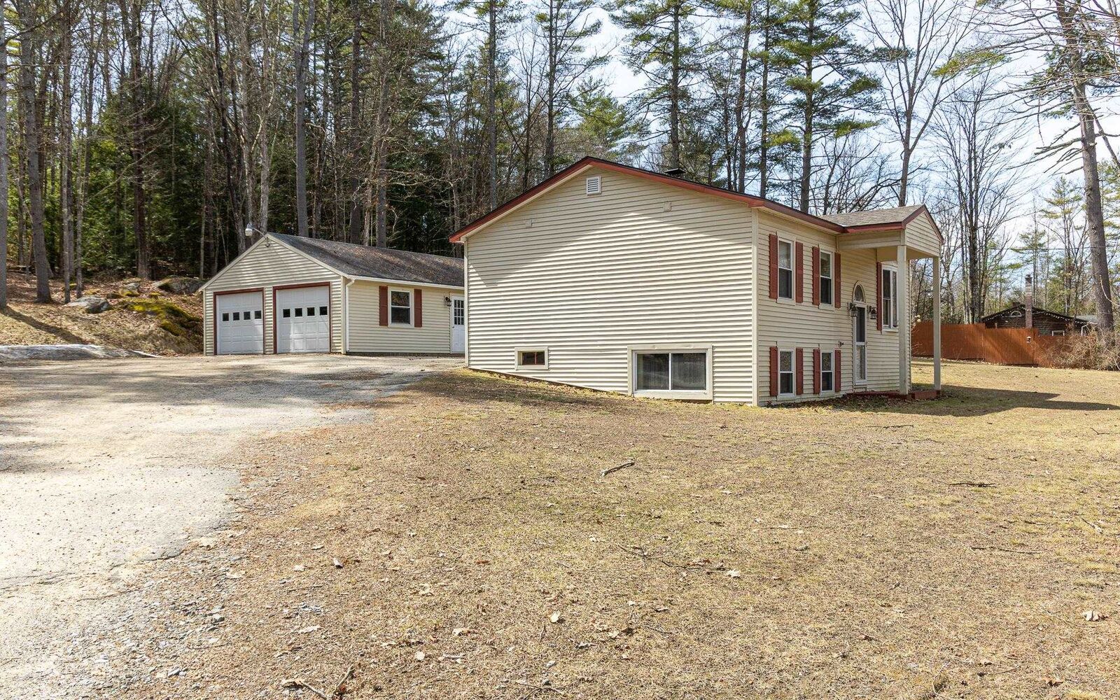 Property Photo:  194 Eaton Road  NH 03446 