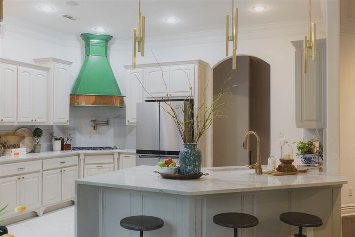 Property Photo:  2354 W Eiffel Crossing  AR 72704 