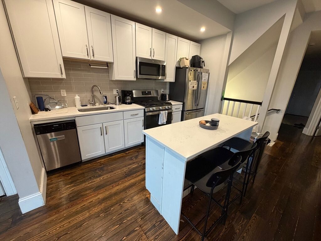 Property Photo: 781 Parker St 1 MA 02120