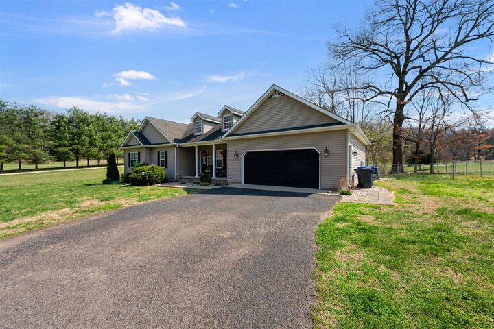 Property Photo:  953 Hiley Spencer Road  KY 42164 