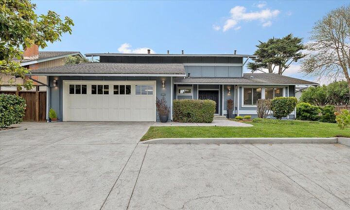 Property Photo:  2060 Avignon Place  CA 94019 