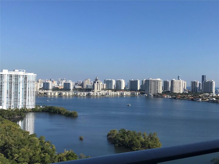 Property Photo:  16385 Biscayne Blvd 2206  FL 33160 