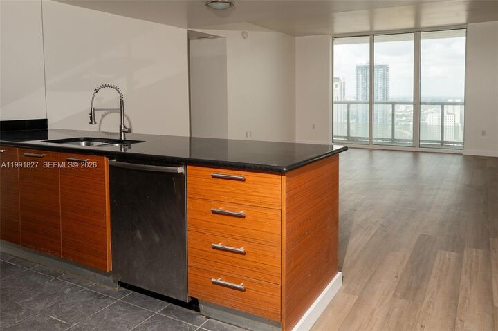 Property Photo: 50 Biscayne Blvd 4111 FL 33132