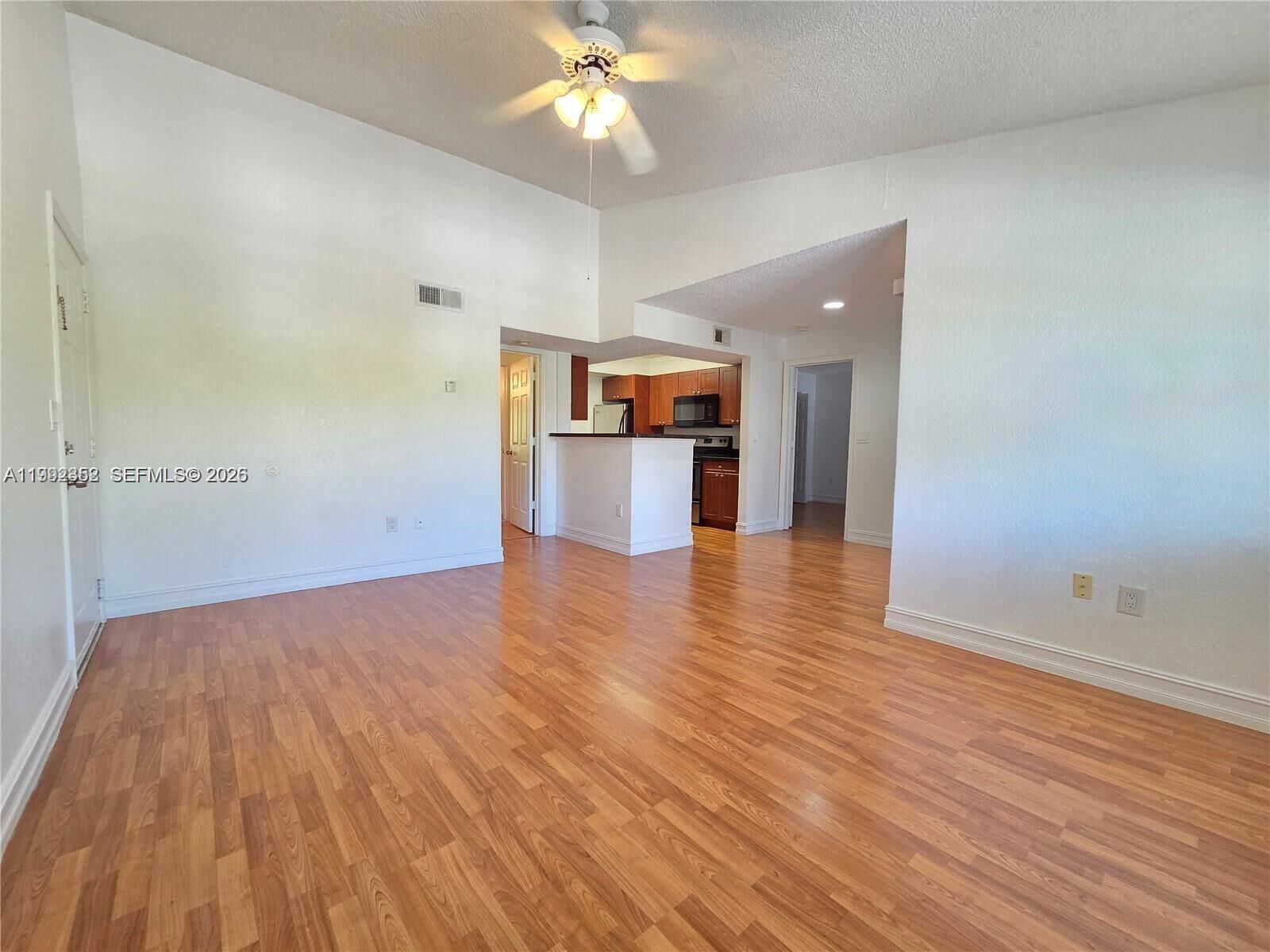 Property Photo: 15650 SW 105th Ln 502 FL 33196