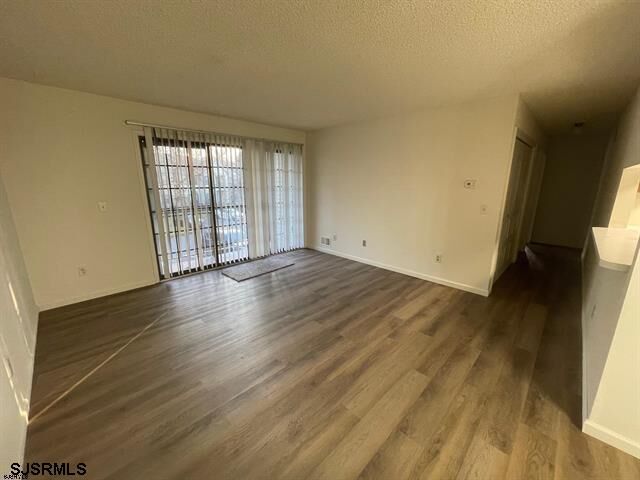 Property Photo: 66 Sussex Ln 66 NJ 08205