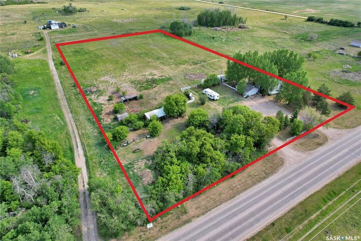 Photo de la propriété:  1675 Grasswood Road  SK S7K 1M2 