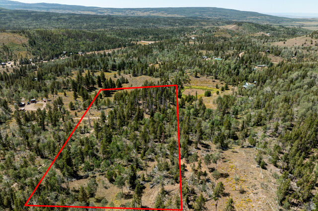 Property Photo:  5559 Forest Dr  UT 84036 