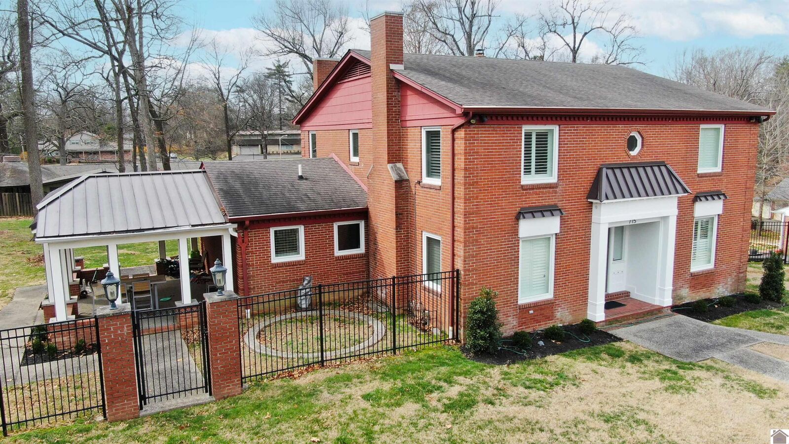 Property Photo:  715 Woodland Drive  KY 42001 