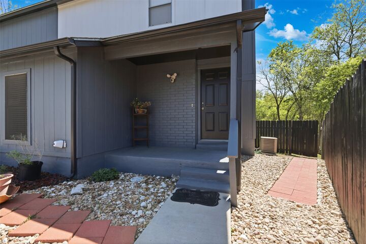 Property Photo: 6105 Conti Court A TX 78744