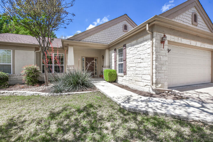 Property Photo:  735 Breezeway Lane  TX 78633 