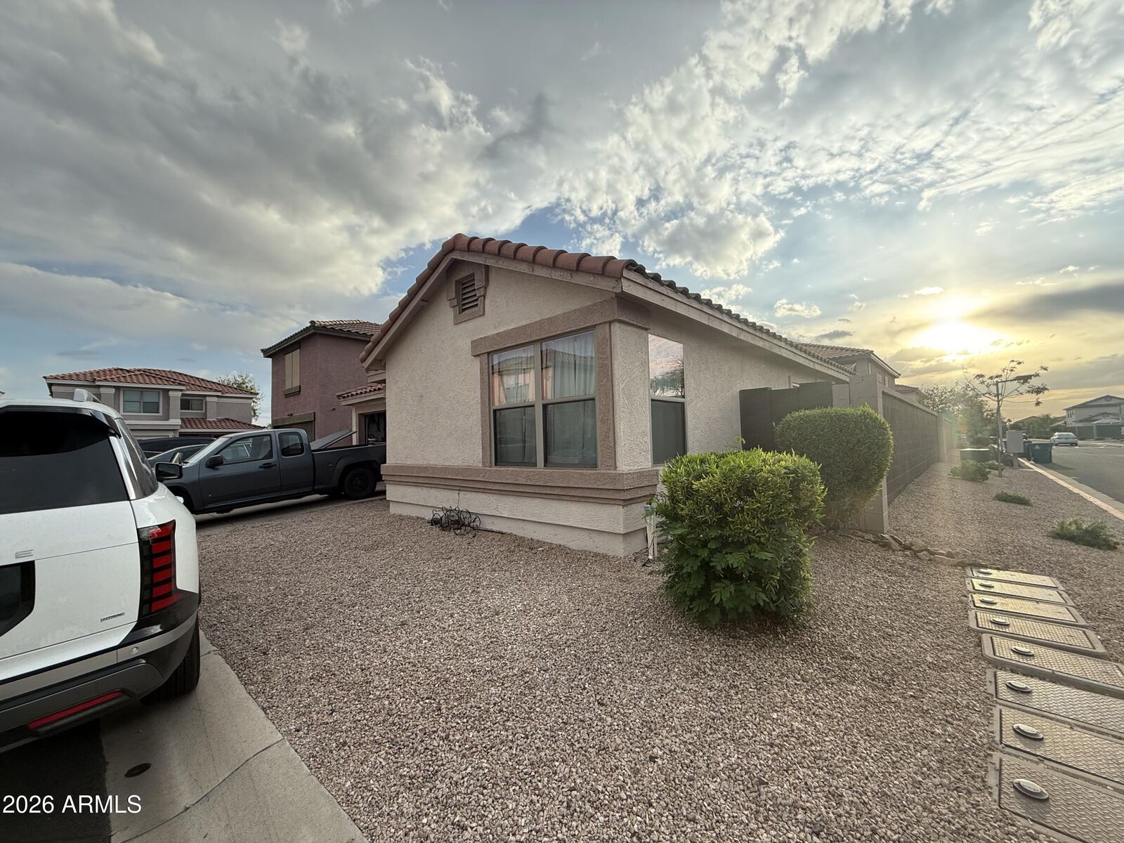 Property Photo:  2303 E 35th Avenue  AZ 85119 