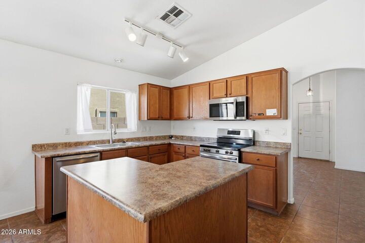Property Photo:  22174 W Desert Bloom Street  AZ 85326 