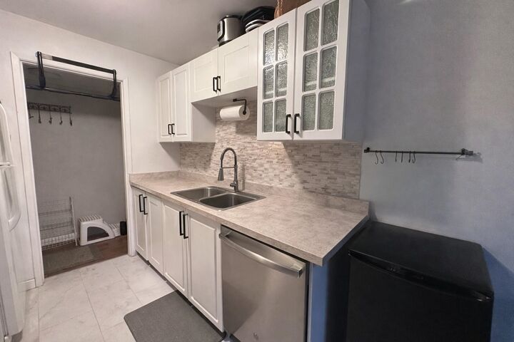 Property Photo: 38171 Westway Avenue 5 BC V8B 0Y4