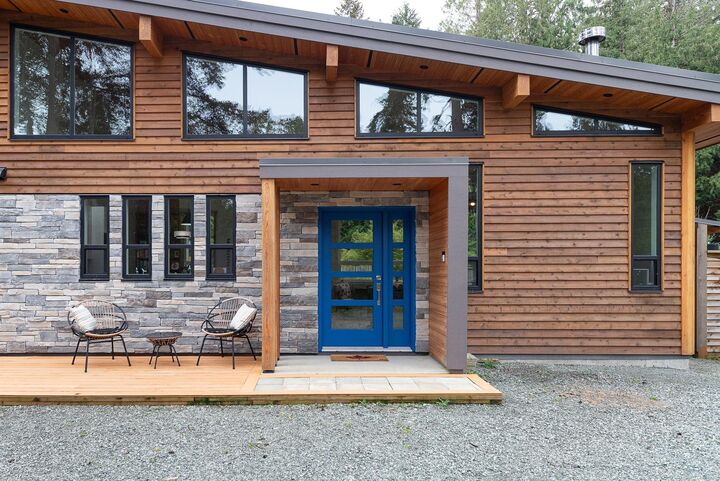 Property Photo: 528 Aya Reach Road BC V0N 2J1