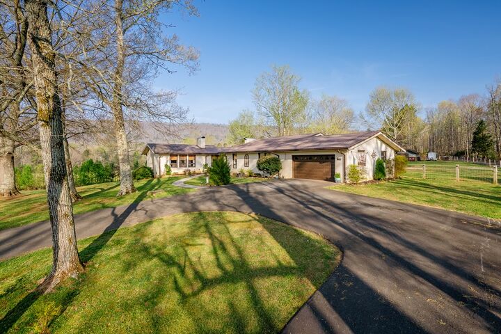 Property Photo:  1254 Mountain Loop Road NW  GA 30746 