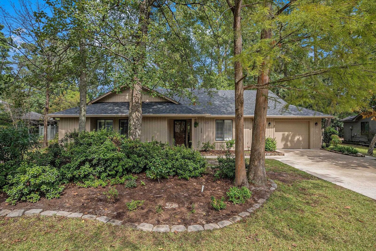Property Photo:  115 Hickory Dr.  SC 29526 