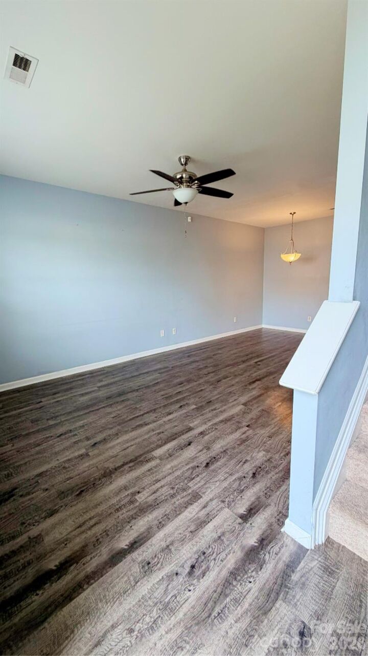 Property Photo: 3117 Nevin Place Drive NC 28269