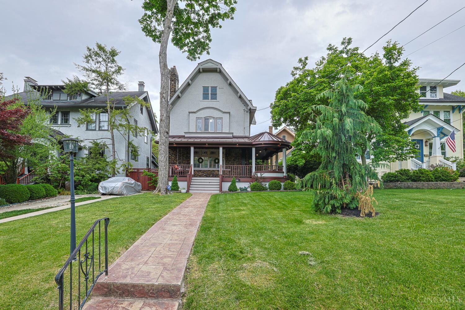 Property Photo:  1308 Edwards Road  OH 45208 