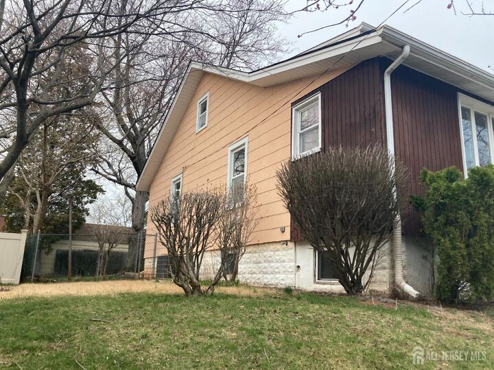 Property Photo:  913 Eden Avenue  NJ 08904 