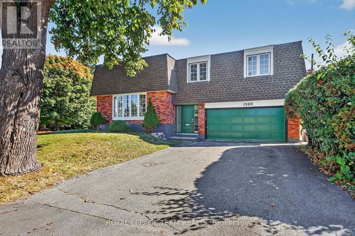1900 Southampton Court — photo 1