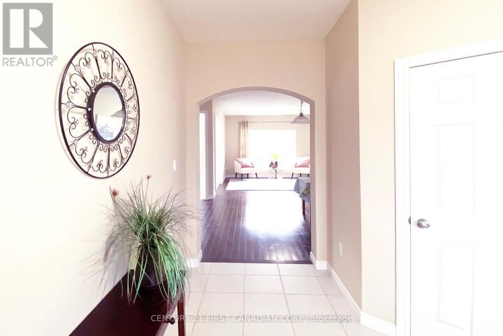 Property Photo:  494 Blackacres Boulevard  ON N6G 0J6 