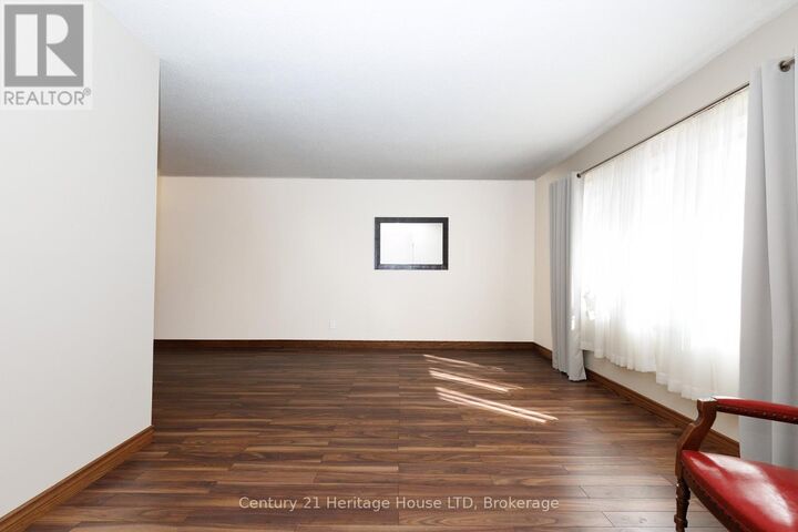 Property Photo:  3859 Panama Court  ON L2J 3Z8 