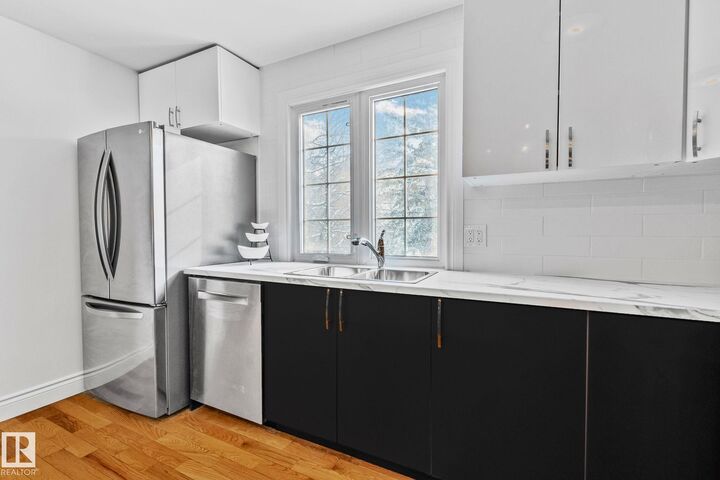 Property Photo:  17082 67 Avenue NW  AB T5T 1Y8 