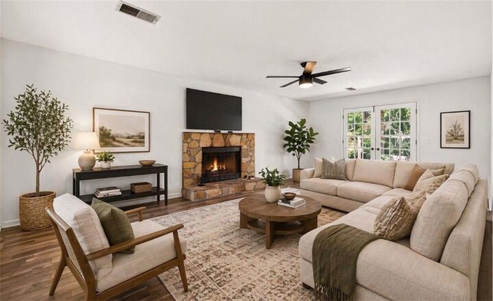 Property Photo:  228 Indian Branch Way  GA 30043 