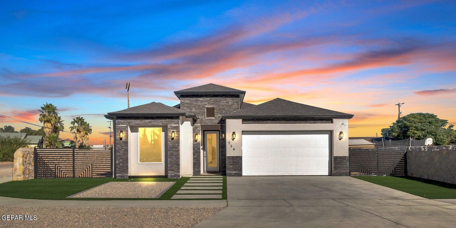 Property Photo:  351 Plaza Bonita Way  TX 79836 