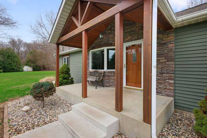 Property Photo:  5225 E 50  IN 46350 