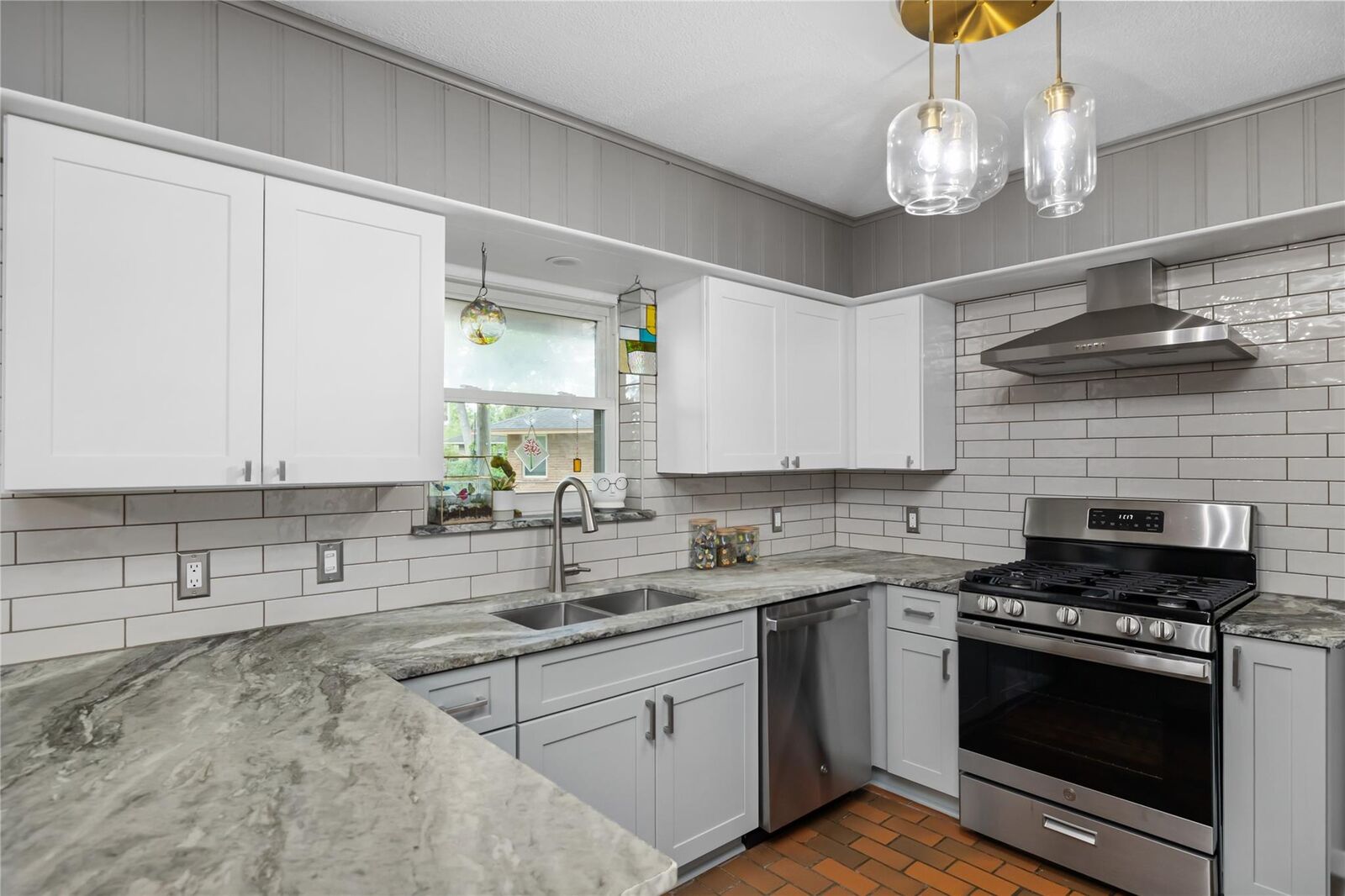 Property Photo:  3507 Laverne Street  TX 77080 