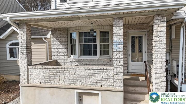 Property Photo: 518 Washington Street PA 18252