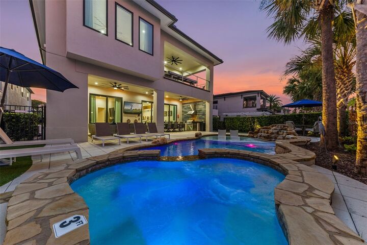 Property Photo:  997 Jack Nicklaus Court  FL 34747 