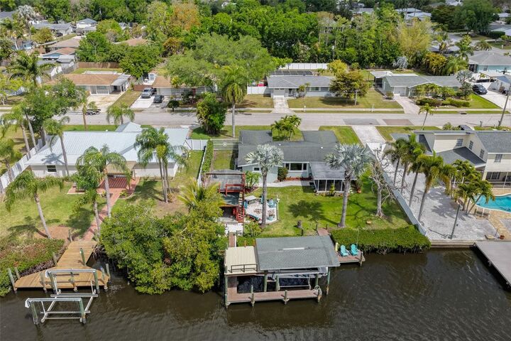 Property Photo:  6907 9th Avenue NW  FL 34209 