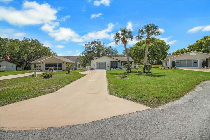 Property Photo:  2218 Orkney Drive  FL 34788 