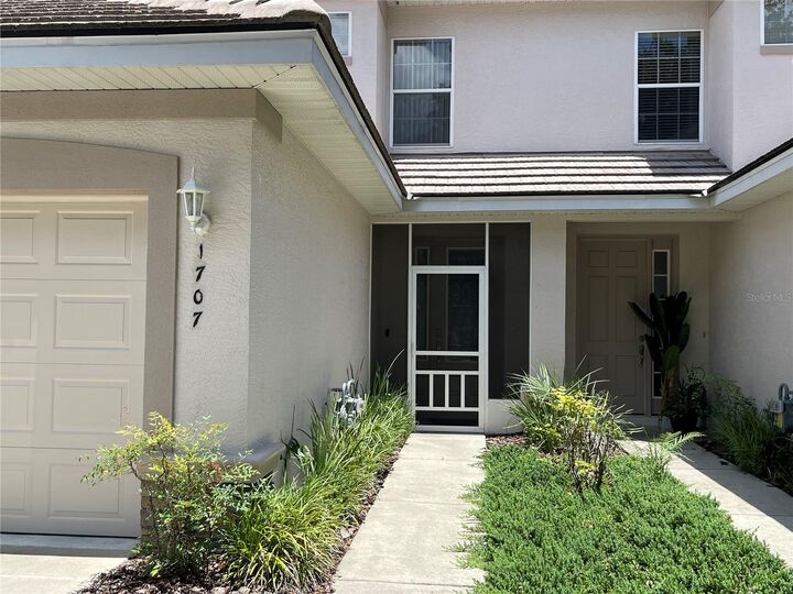 Property Photo: 1707 W Spring Meadow Loop FL 34461