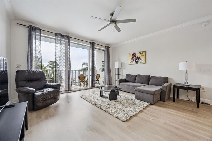 Property Photo: 13415 Blue Heron Beach Drive 106 FL 32821