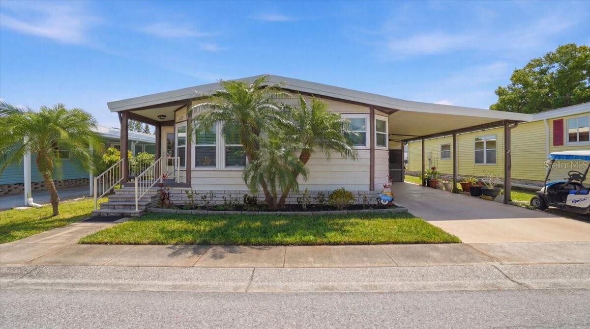 Property Photo: 1001 Starkey Road 282 FL 33771