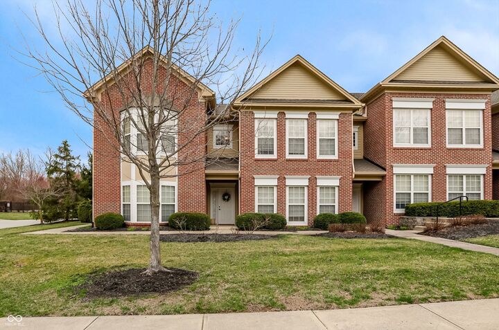 Property Photo:  1626 Lacebark Drive A  IN 46143 