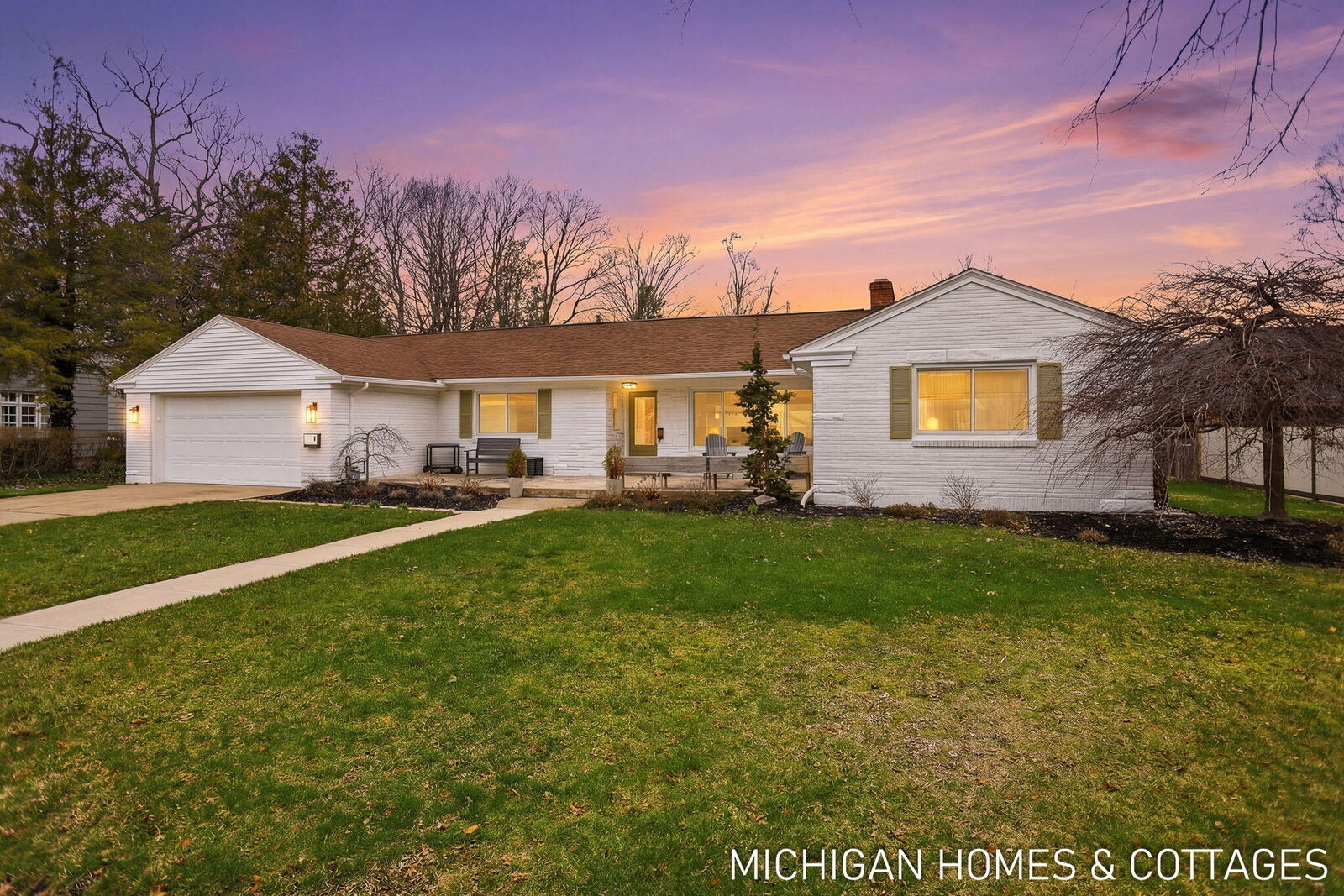 Property Photo:  141 E 26th Street  MI 49423 