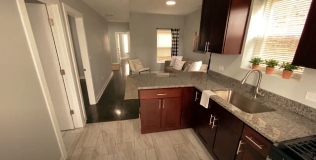 Property Photo:  3123 W Monroe Street 2W  IL 60612 