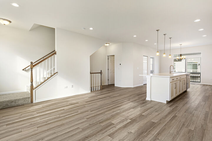 Property Photo:  857 Finley Drive  IL 60504 