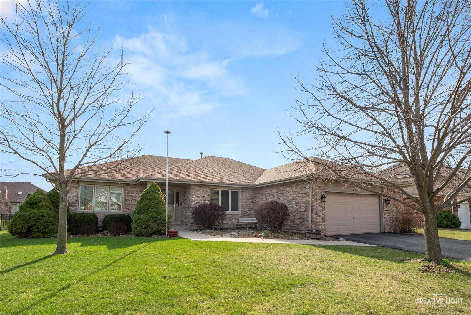 Property Photo:  22123 Pembrook Drive  IL 60423 