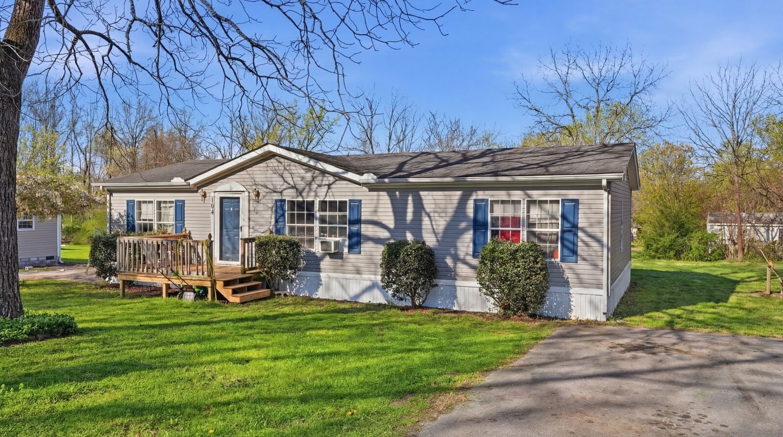 Property Photo:  104 Northgate Rd  TN 37360 
