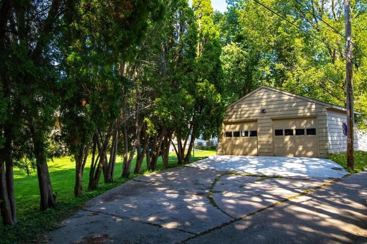 Property Photo:  3829 Ewing Avenue S  MN 55410 